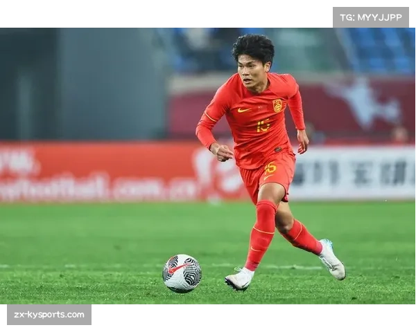 蒯纪闻熊猫杯替补登场 边路突破成进攻变招 蒯纪闻熊猫杯替补登场 边路突破成进攻变招